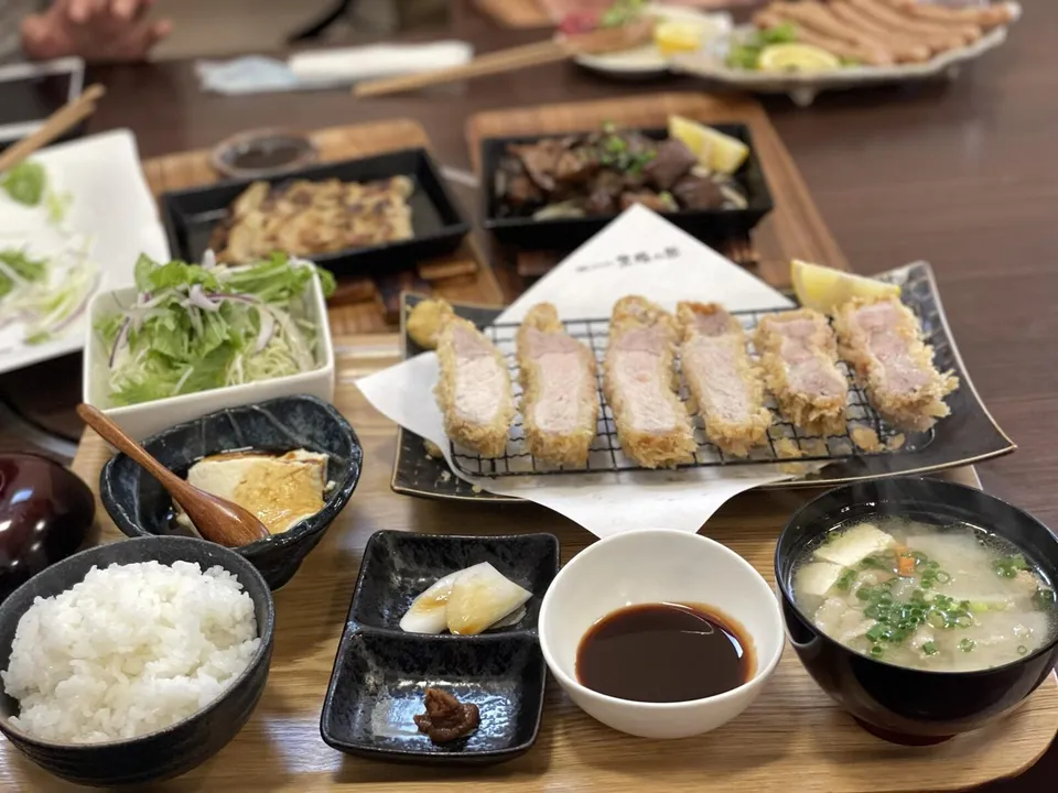 産直レストラン 黒豚の館