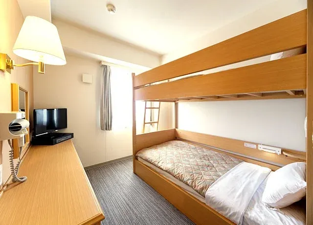 HOTEL AZ 大分津久見店