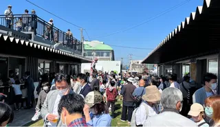 江北駅北コンテナショップ「エキ・キタ」の公式写真