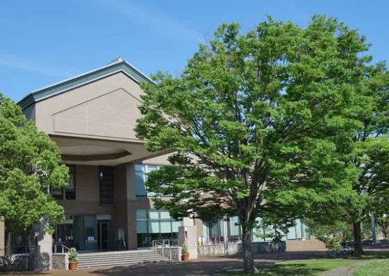 佐賀市立図書館