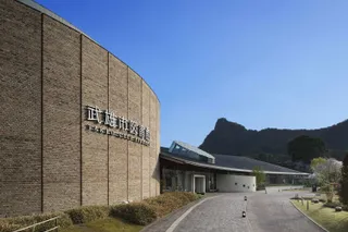 武雄市図書館の公式写真