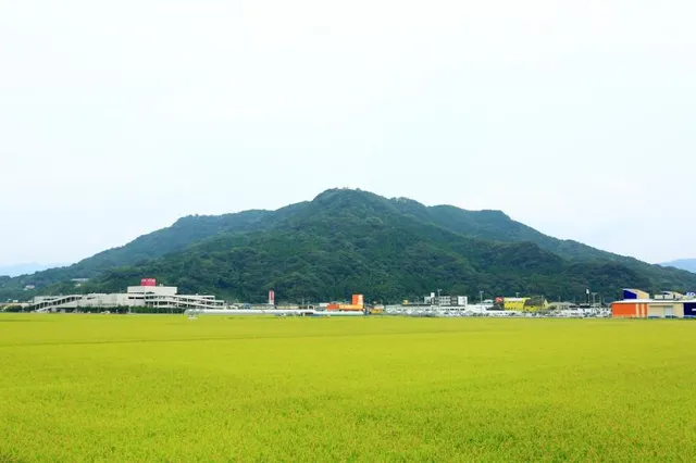 鏡山