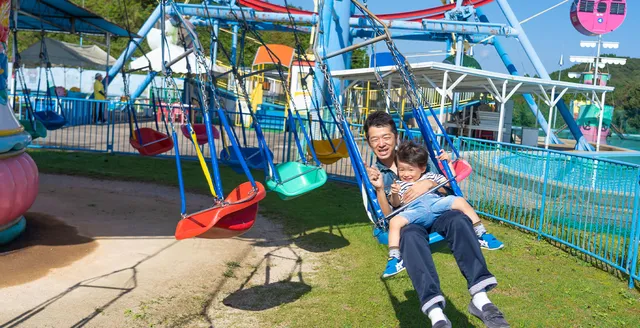 森とリスの遊園地 メルヘン村